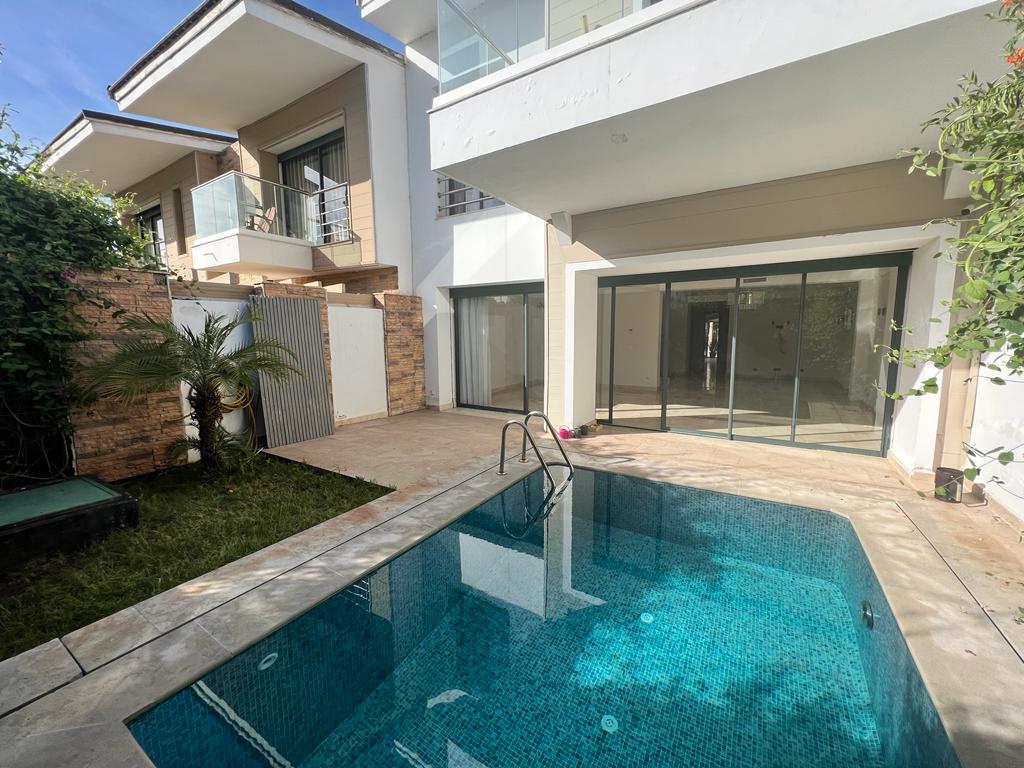 À louer Somptueuse villa en bande à la palmeraie