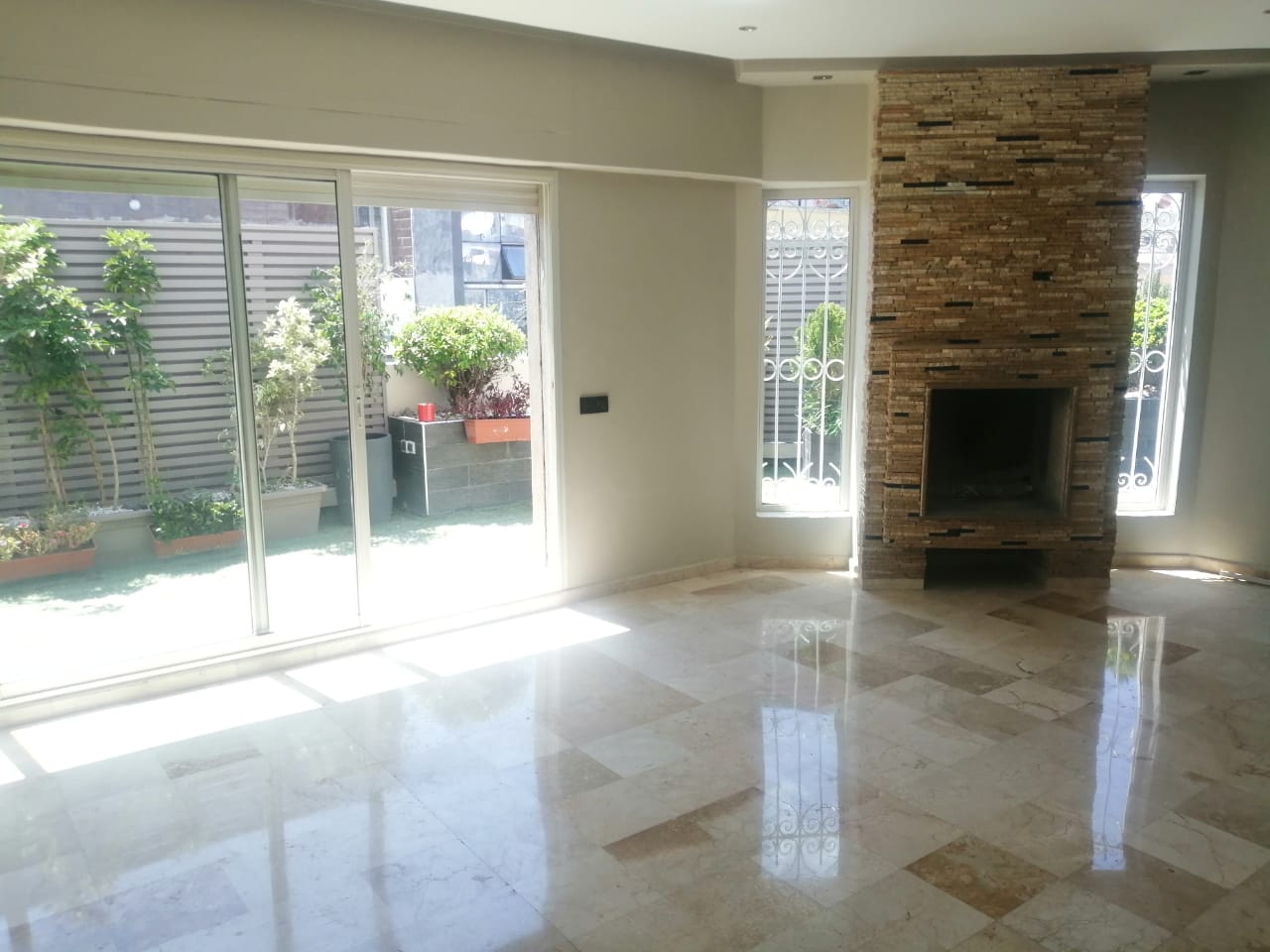 appartement dernier étage sans vis a vis à vendre  Racine